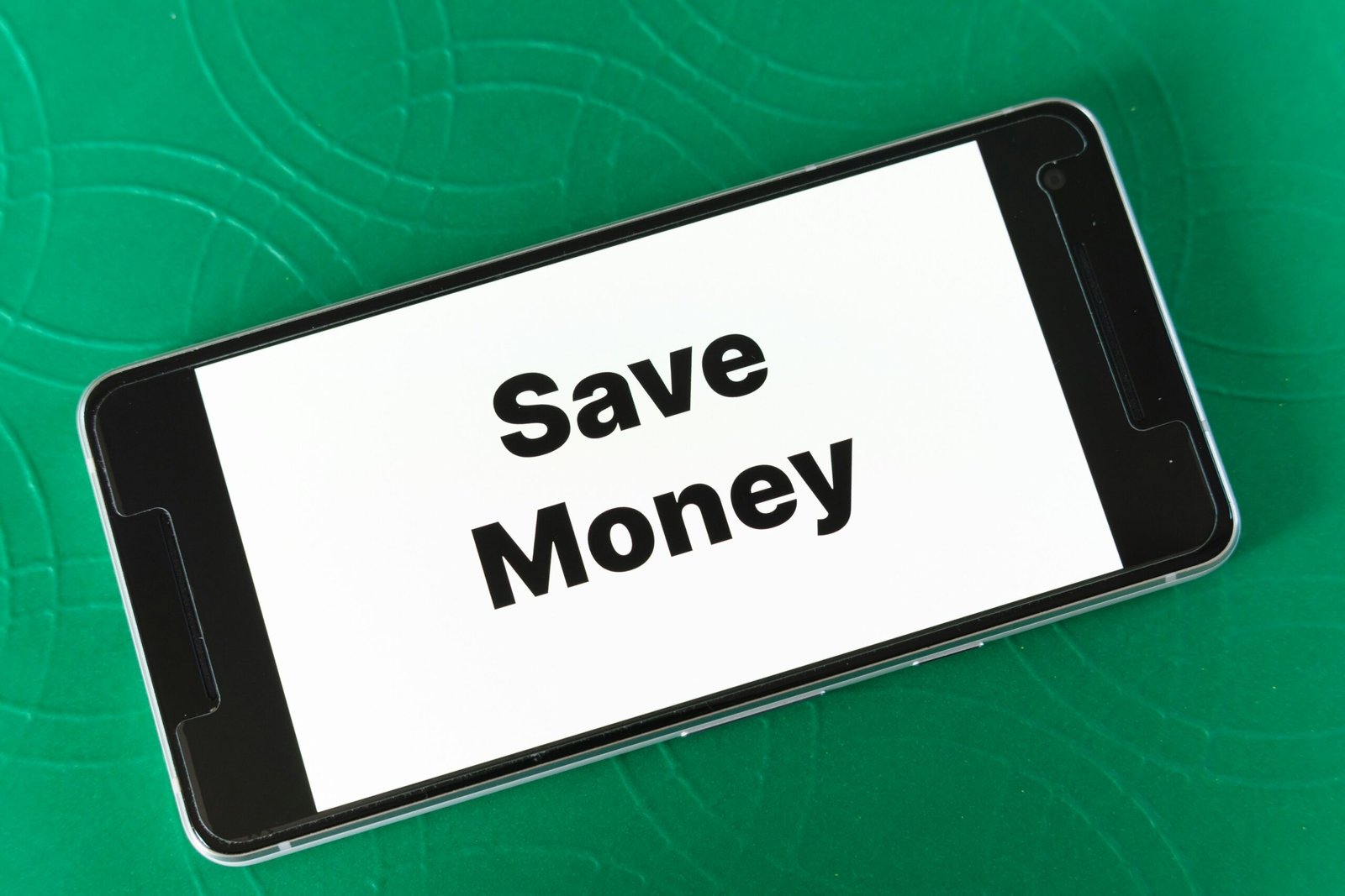 Smart Saving: A Teen’s Guide to Managing Money Wisely
